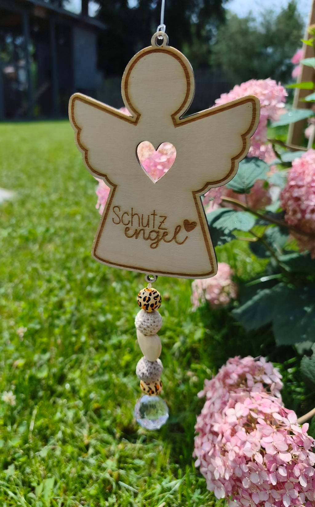 Sonnenfänger - Schutzengel aus Holz mit Kristall